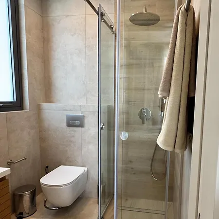 Malberry Park 202 - Modern 2 Bedroom With Pool, Gym, Jaccuzi * Pafos